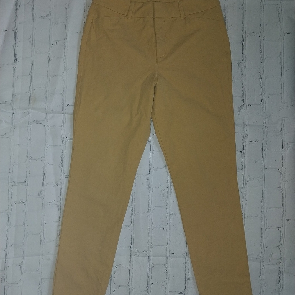 Old Navy Pixie High Rise Pants Size 4